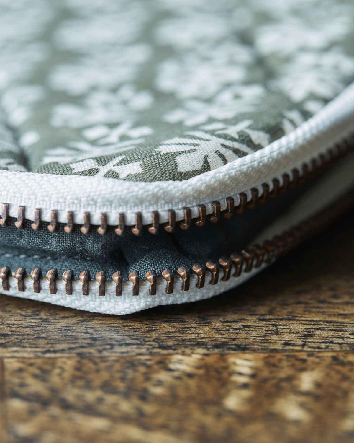 Rest Tablet Sleeve - Green