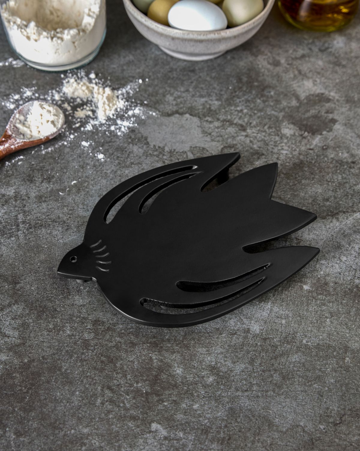 Pira Trivet - Black