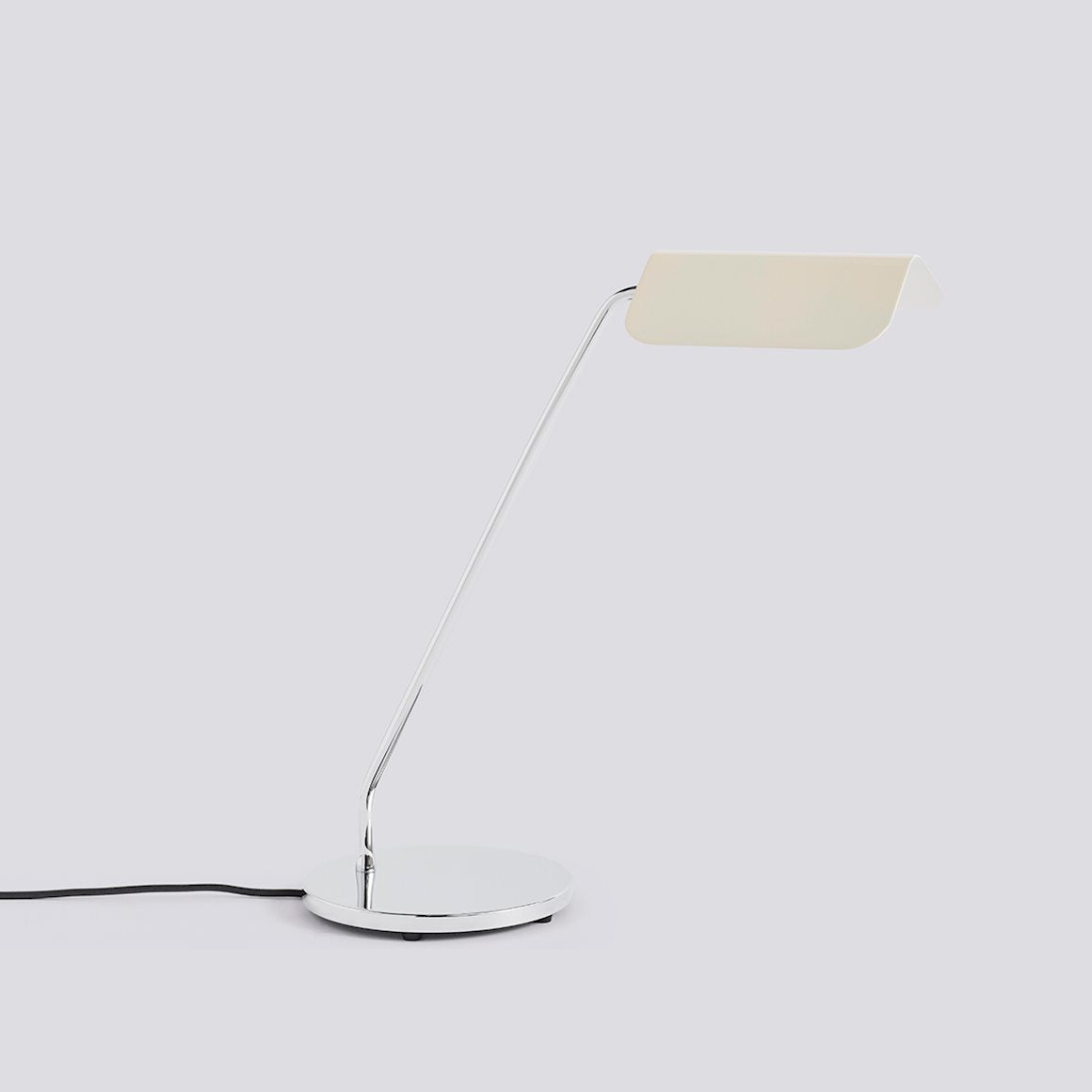 APEX DESK LAMP - OYSTER WHITE