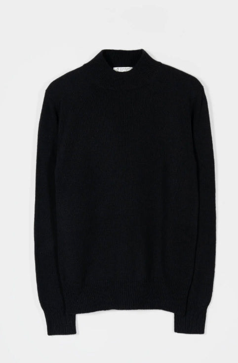 CLEMENTE - Recycled Cashmere Turtleneck Sweater - Slate Black