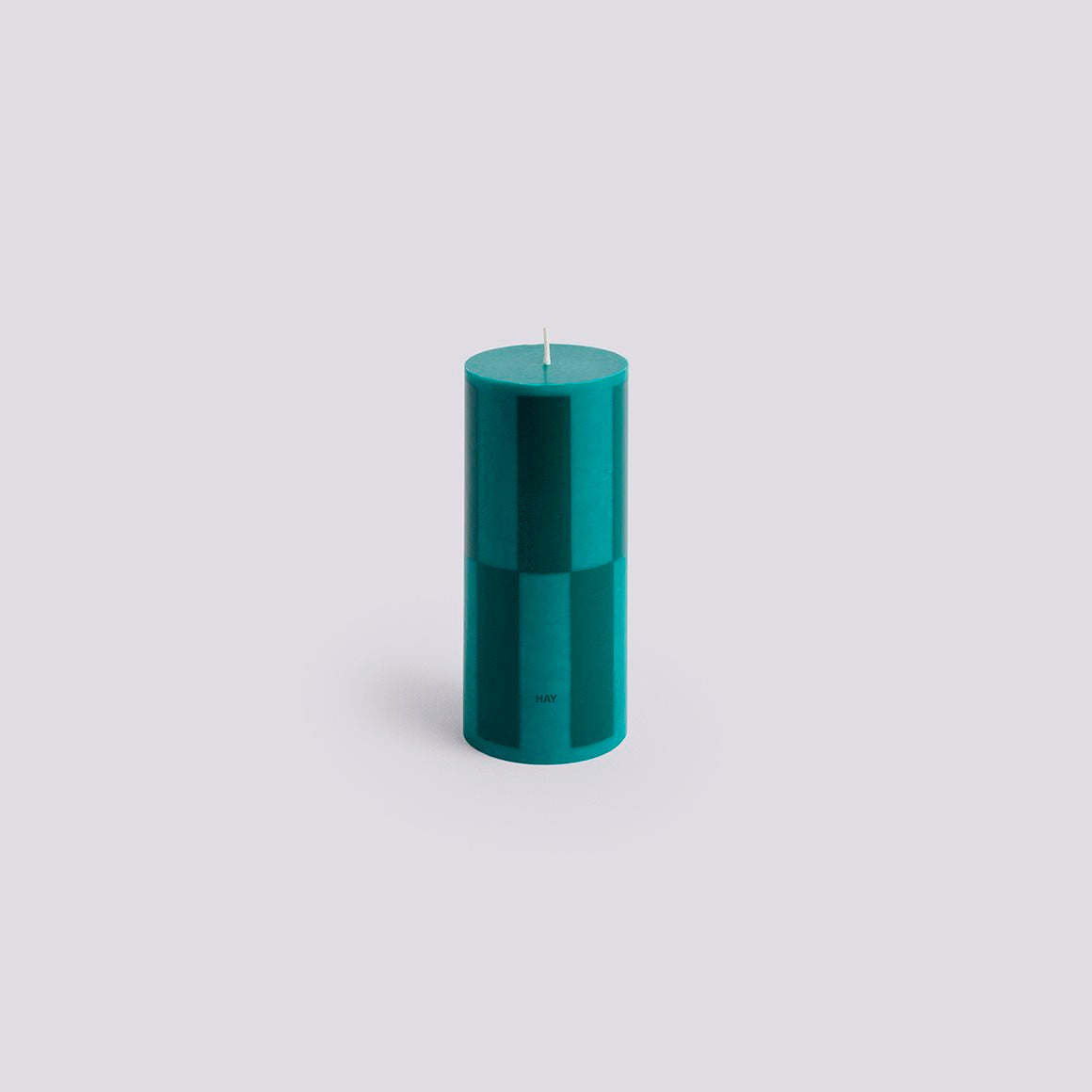 COLUMN CANDLE - SMALL - GREEN WITH DARK GREEN LARGE CHECK