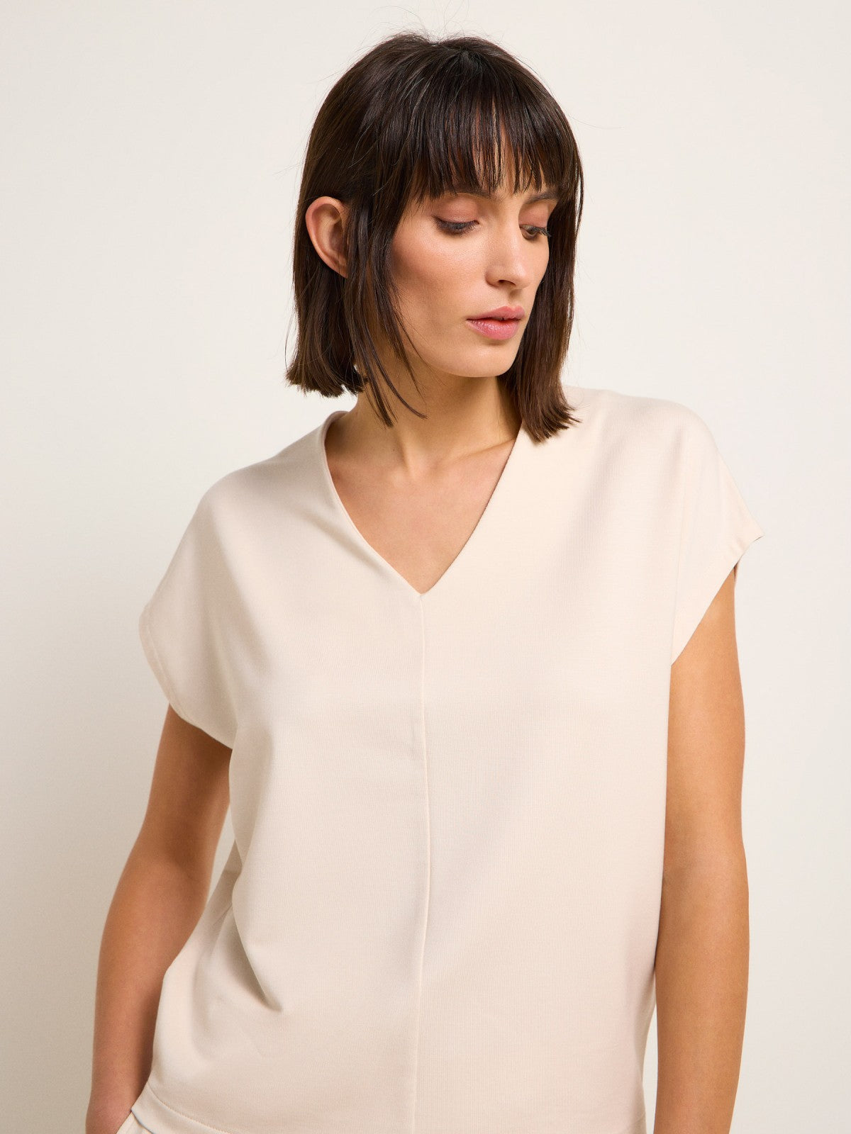 V-NECK SHIRT made of TENCEL™ Lyocell - Light Chalk