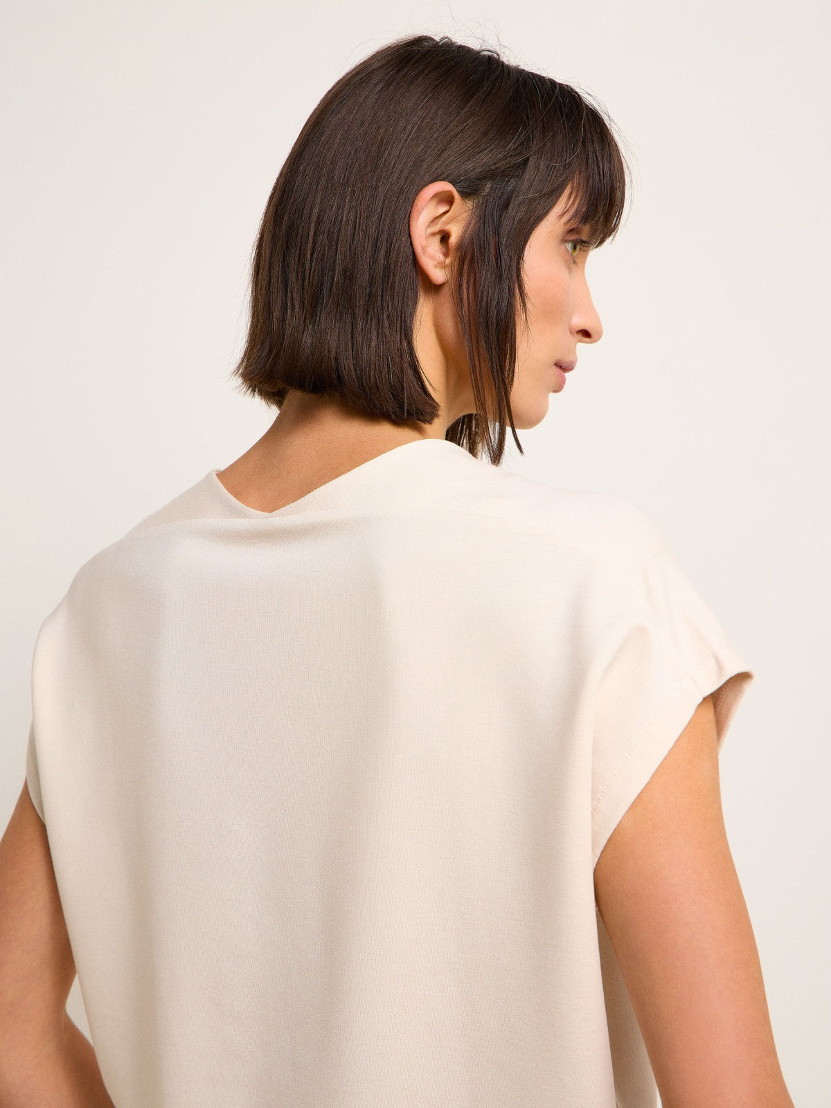 V-NECK SHIRT made of TENCEL™ Lyocell - Light Chalk