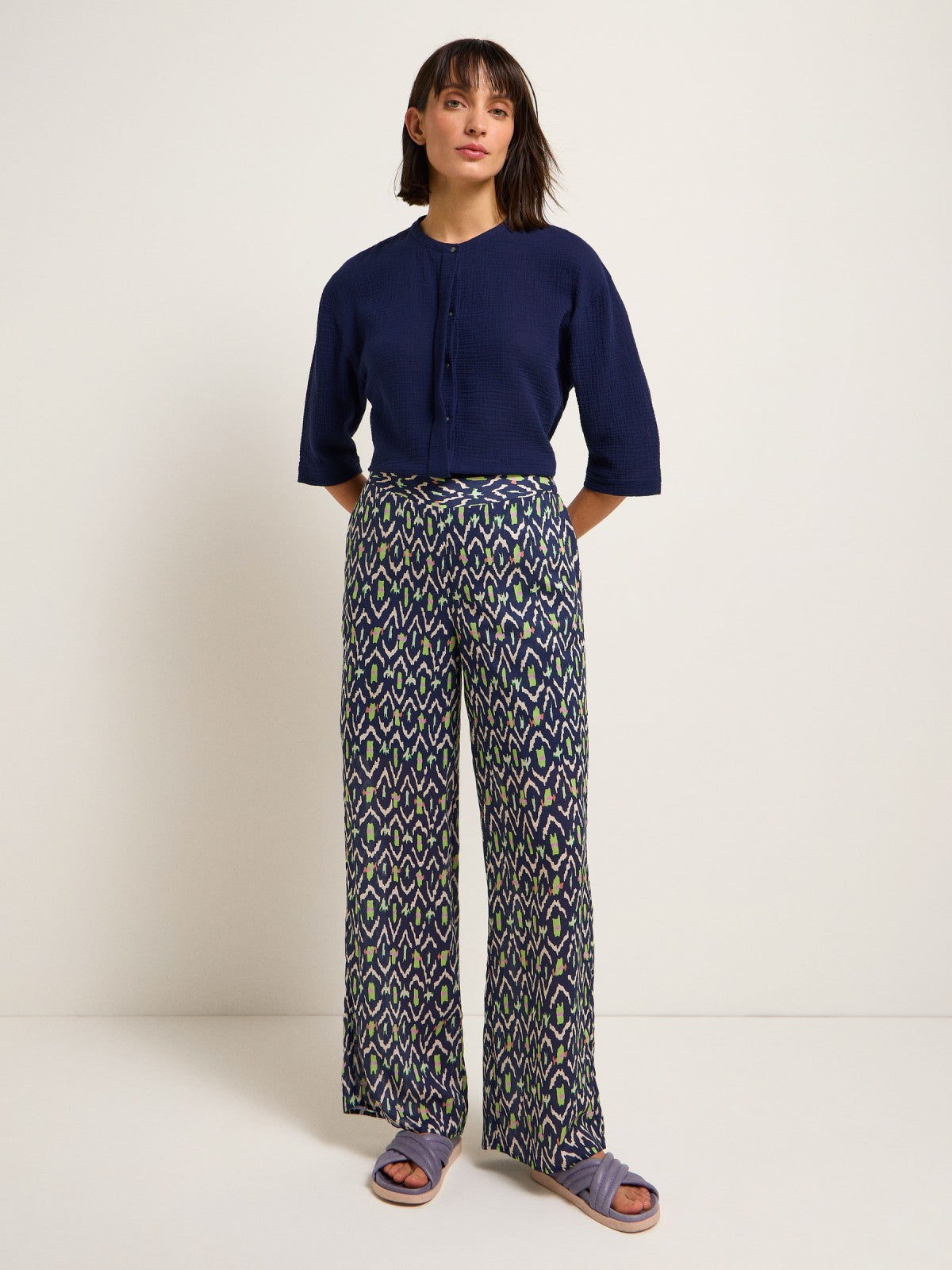 PALAZZO PANTS PRINT IKAT made of TENCEL™ Modal & Silk - Night Blue