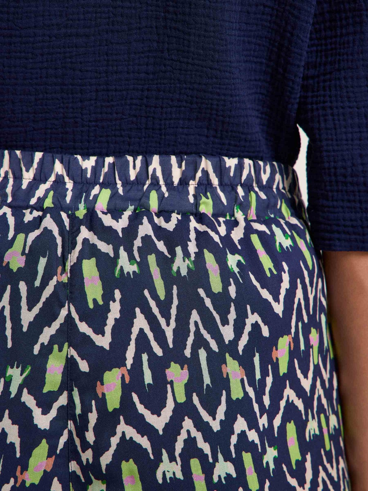 PALAZZO PANTS PRINT IKAT made of TENCEL™ Modal & Silk - Night Blue
