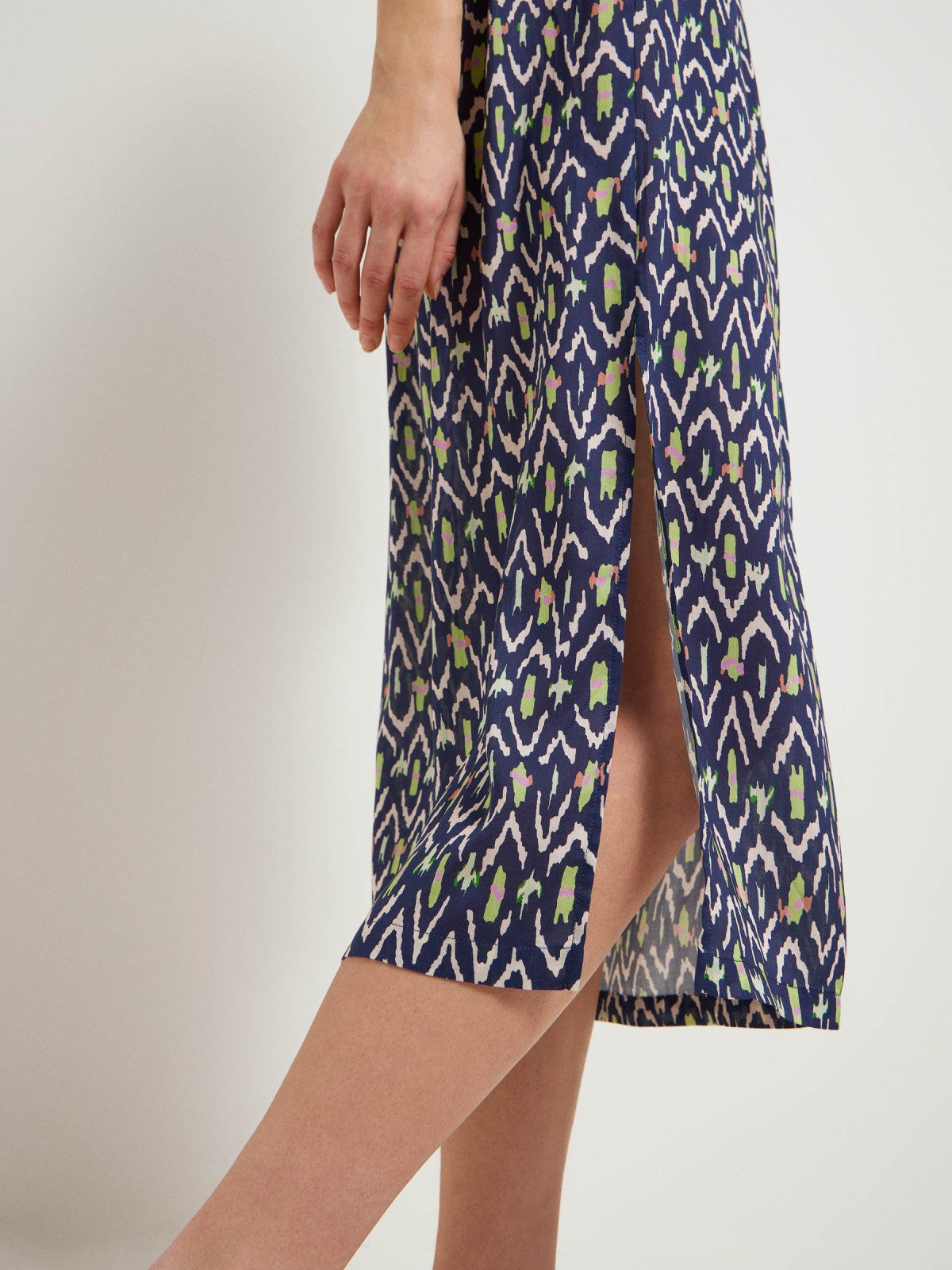 KAFTAN DRESS WITH IKAT PRINT made of TENCEL™ Modal & Silk - Night Blue