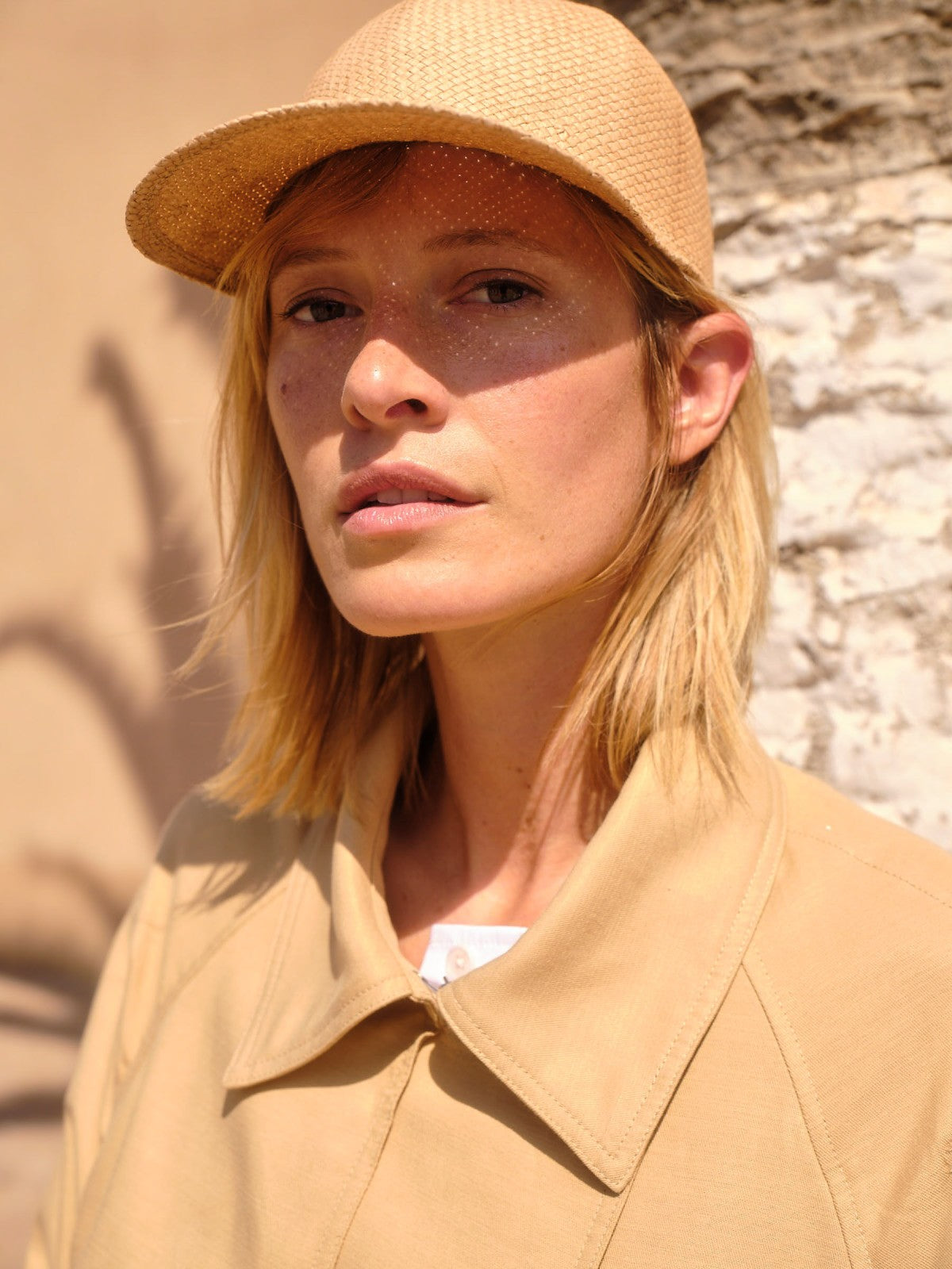 VISOR CAP made of paper