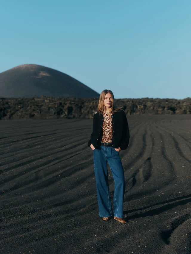 Stand-Up Collar Shirt made of TENCEL™ - Leo Print