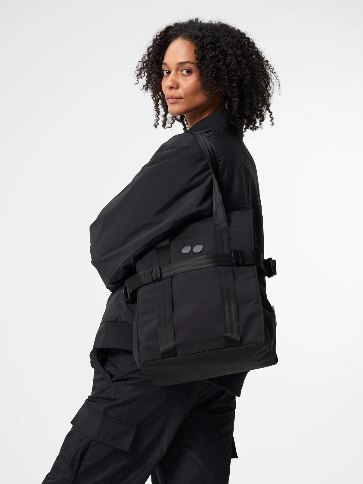 PENDIK TB - Solid Black