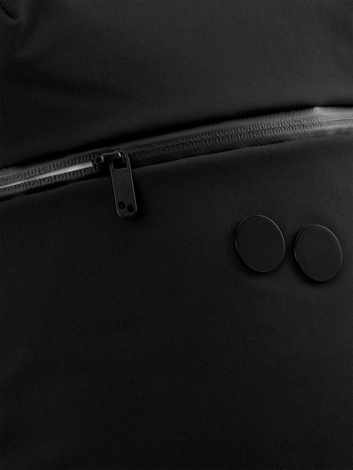 KONTOR - Solid Black