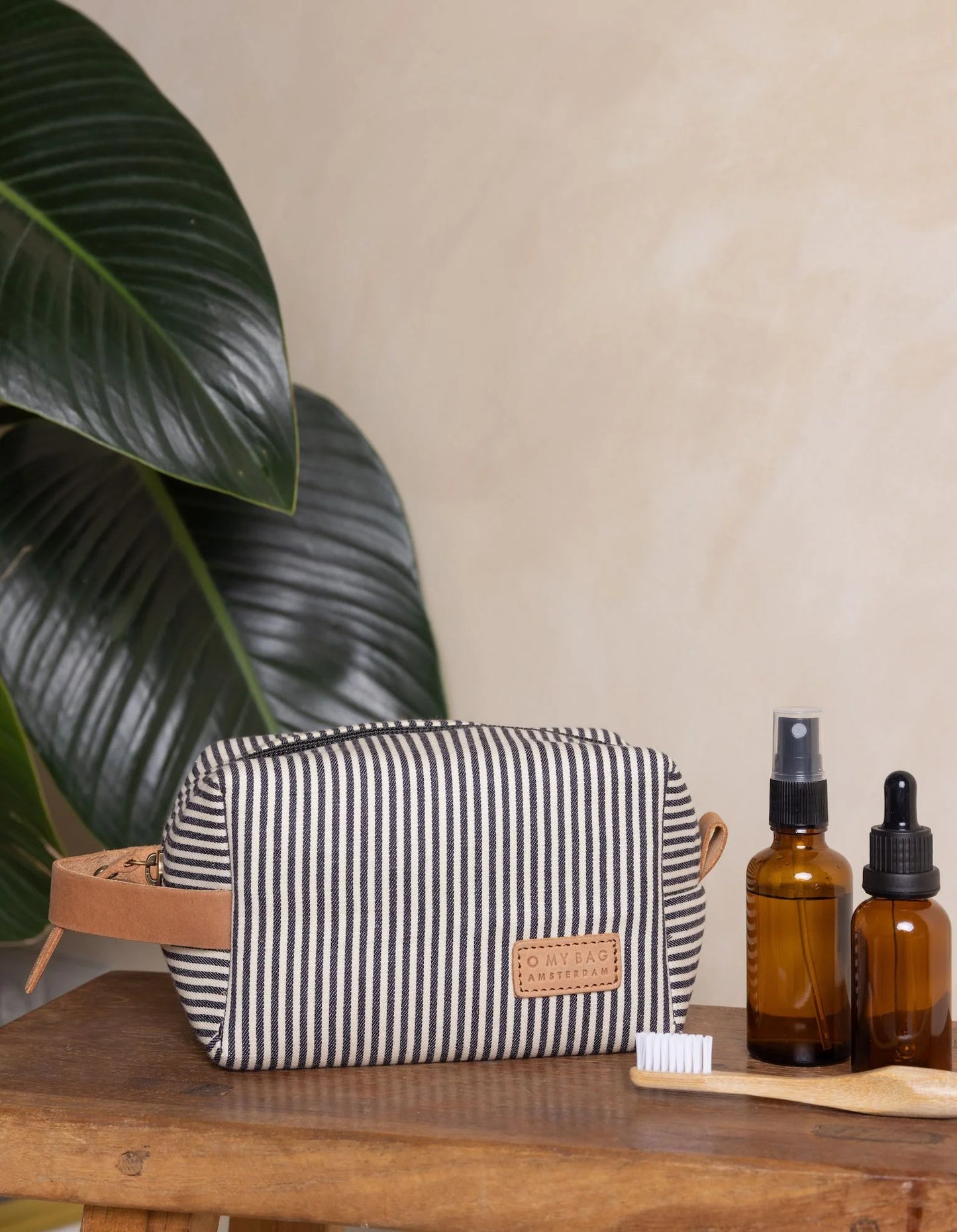 Ted Travel Case - Small