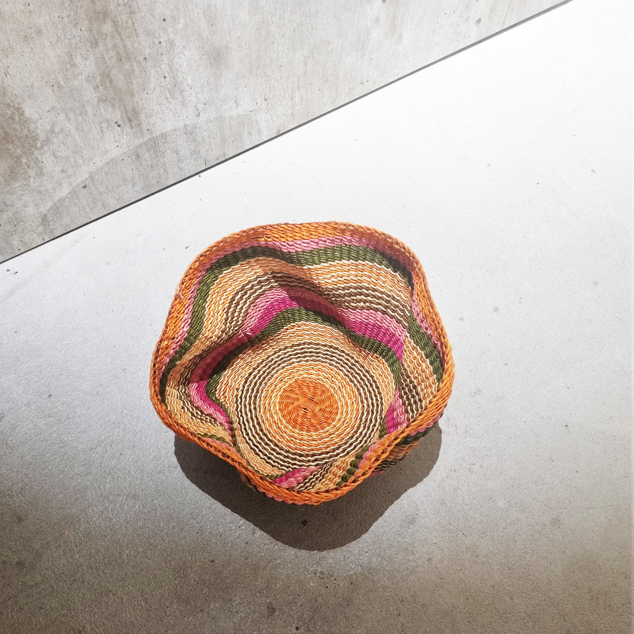 TINY PAKURIGO WAVES BASKET - N°9