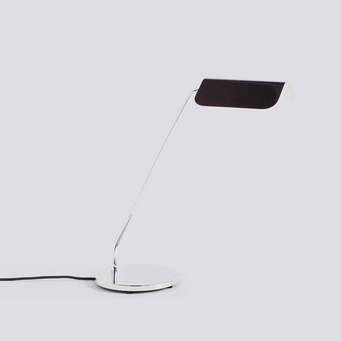 APEX DESK LAMP - IRON BLACK