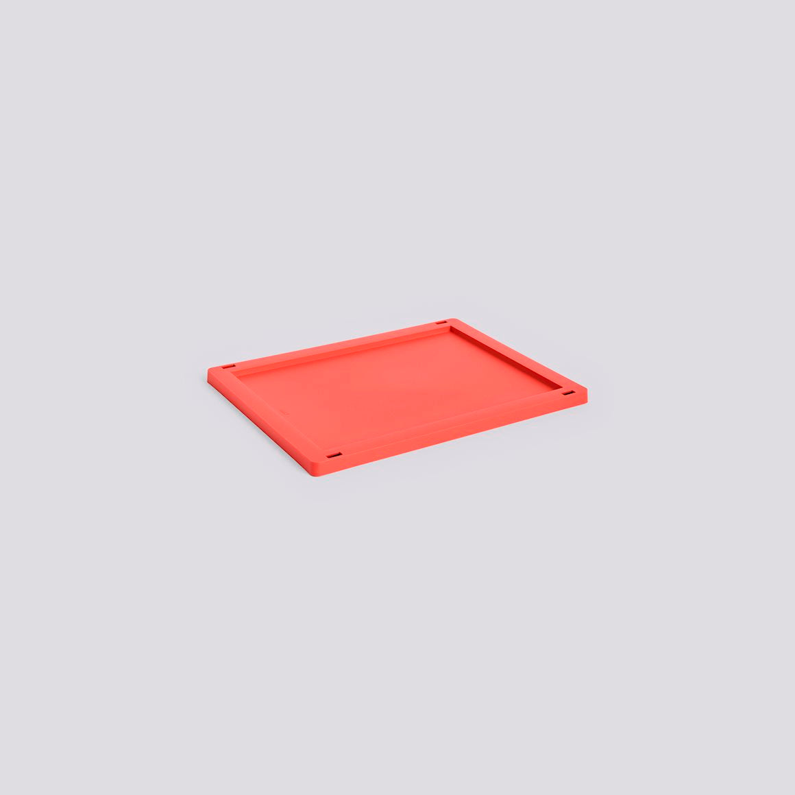 HAY COLOUR CRATE LID PLASTIC - MEDIUM - RED