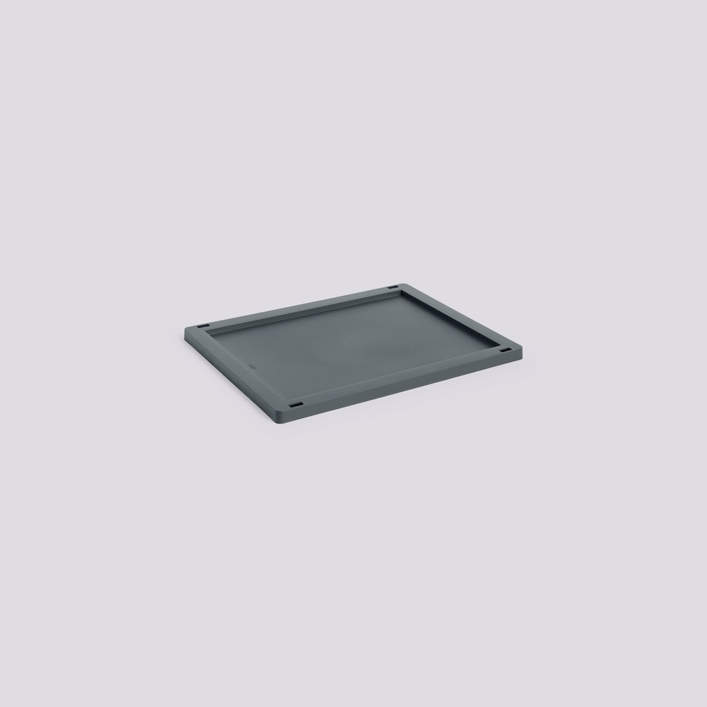 HAY COLOUR CRATE LID PLASTIC - MEDIUM - CHARCOAL