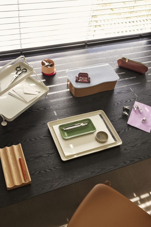 Amare Tray Sand & Green - Set of 2