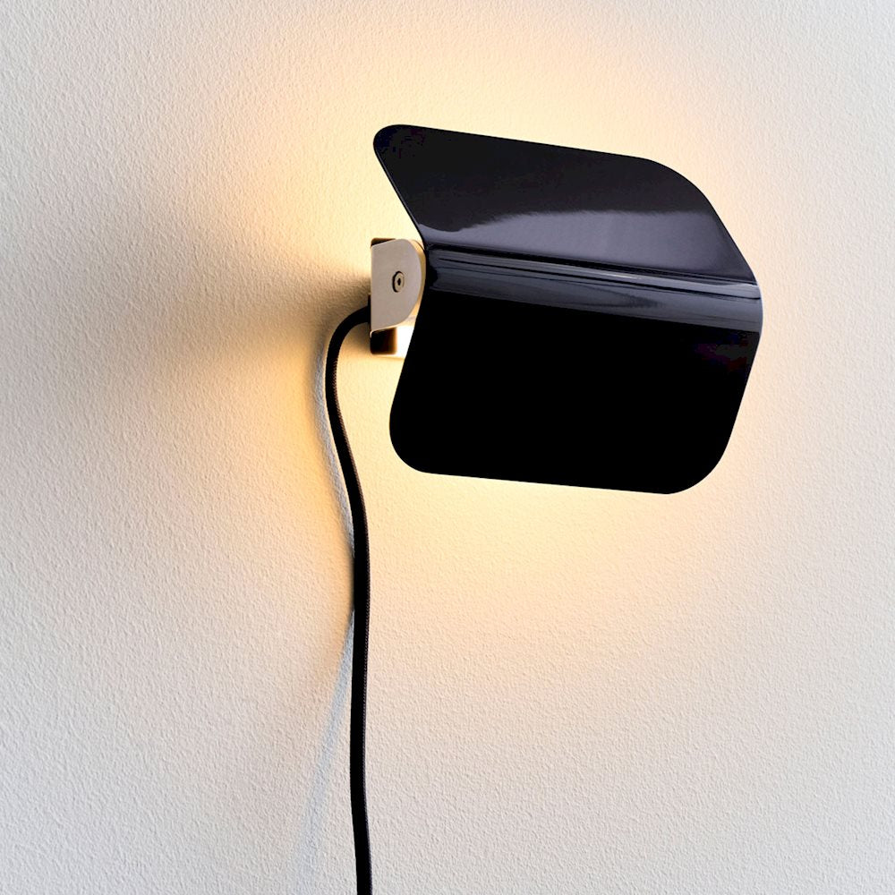 APEX WALL LAMP - IRON BLACK