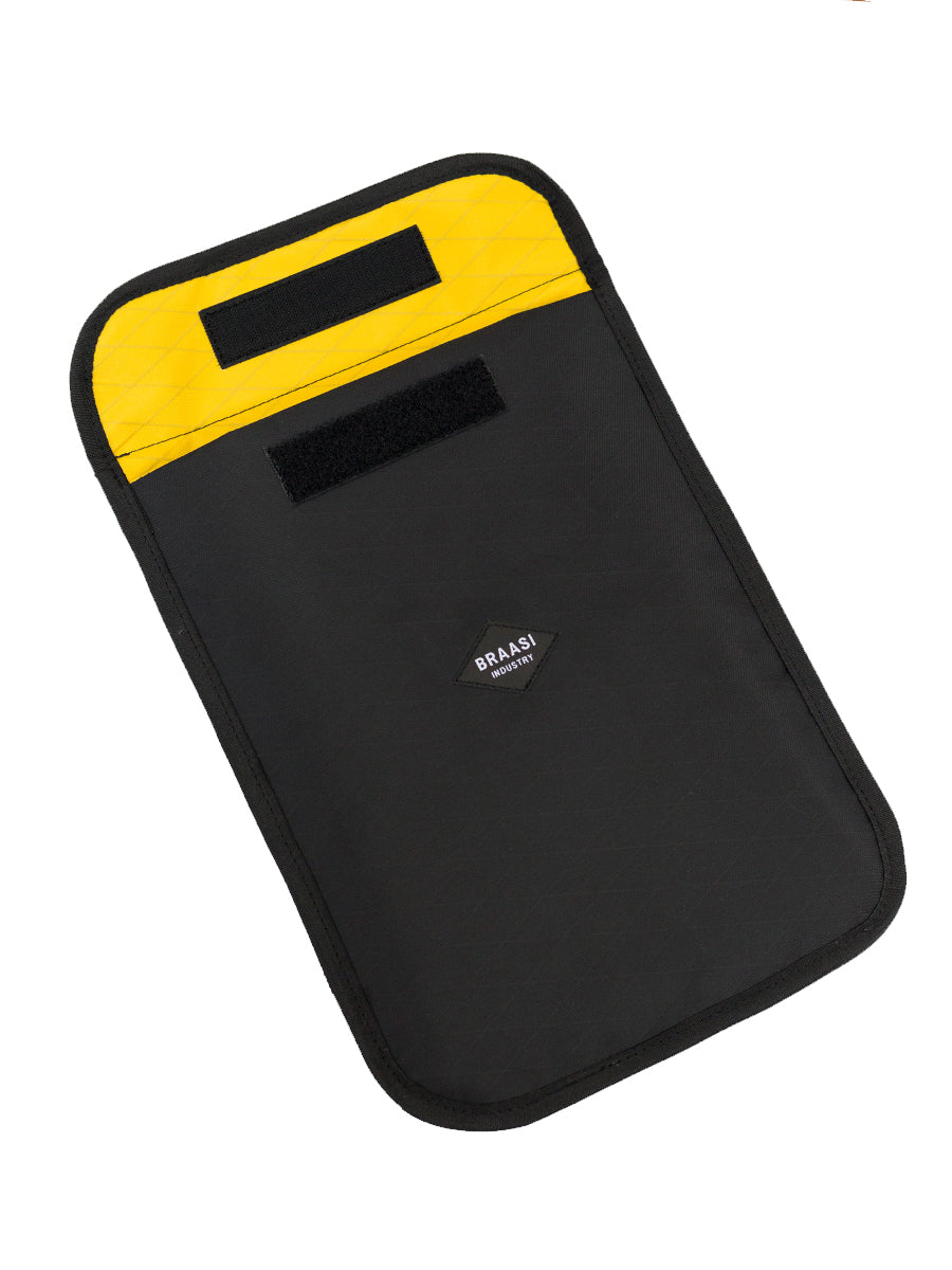 NOTEBOOK SLEEVE - BLACK