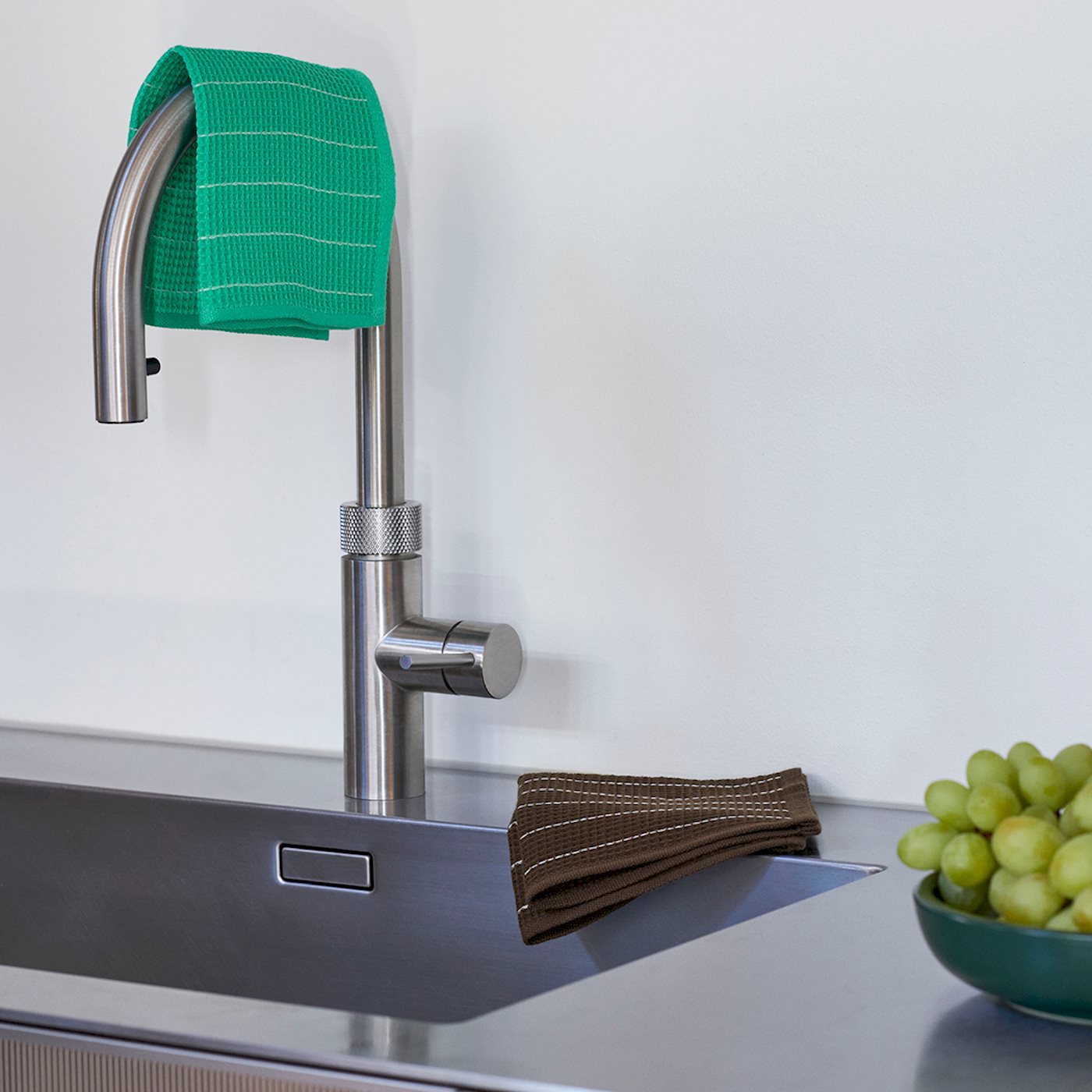 Canteen Dish Cloth - Set of 2 - Chocolate Pinstripe & Emerald Pinestripe