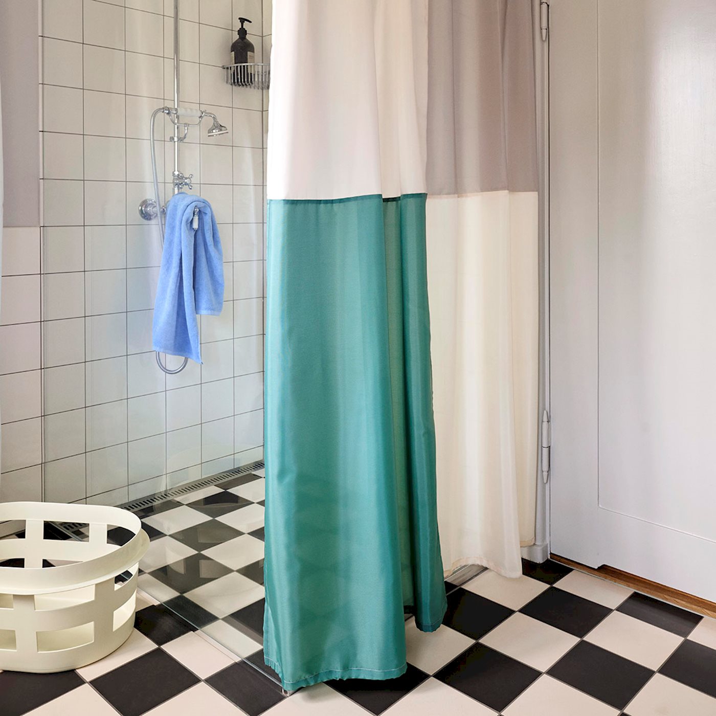 CHECK SHOWER CURTAIN - GREEN