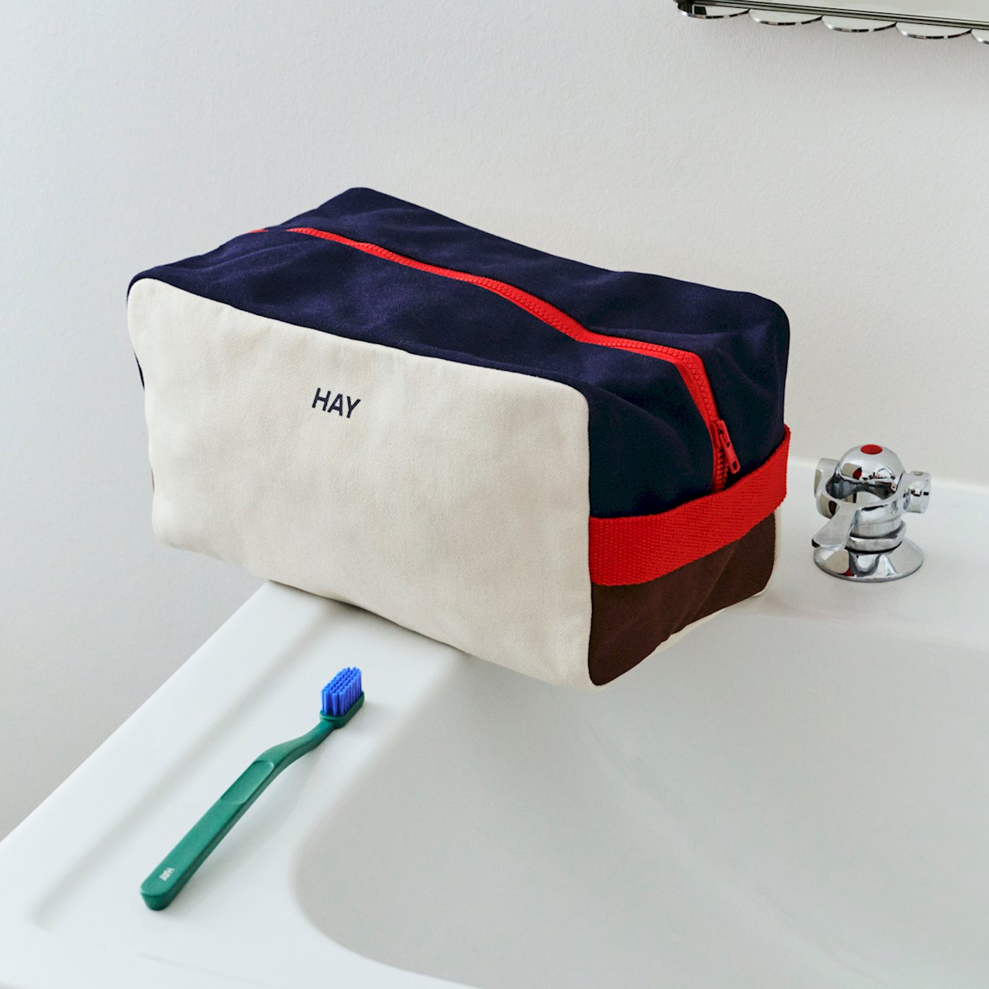 MULTI WASH BAG - MEDIUM - CREAM MULTI