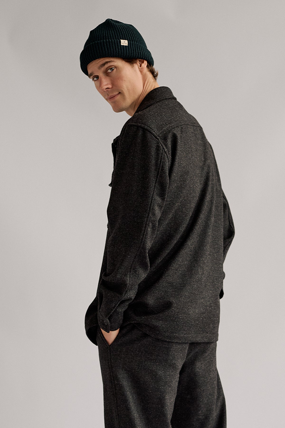 Owen — Anthracite Melange