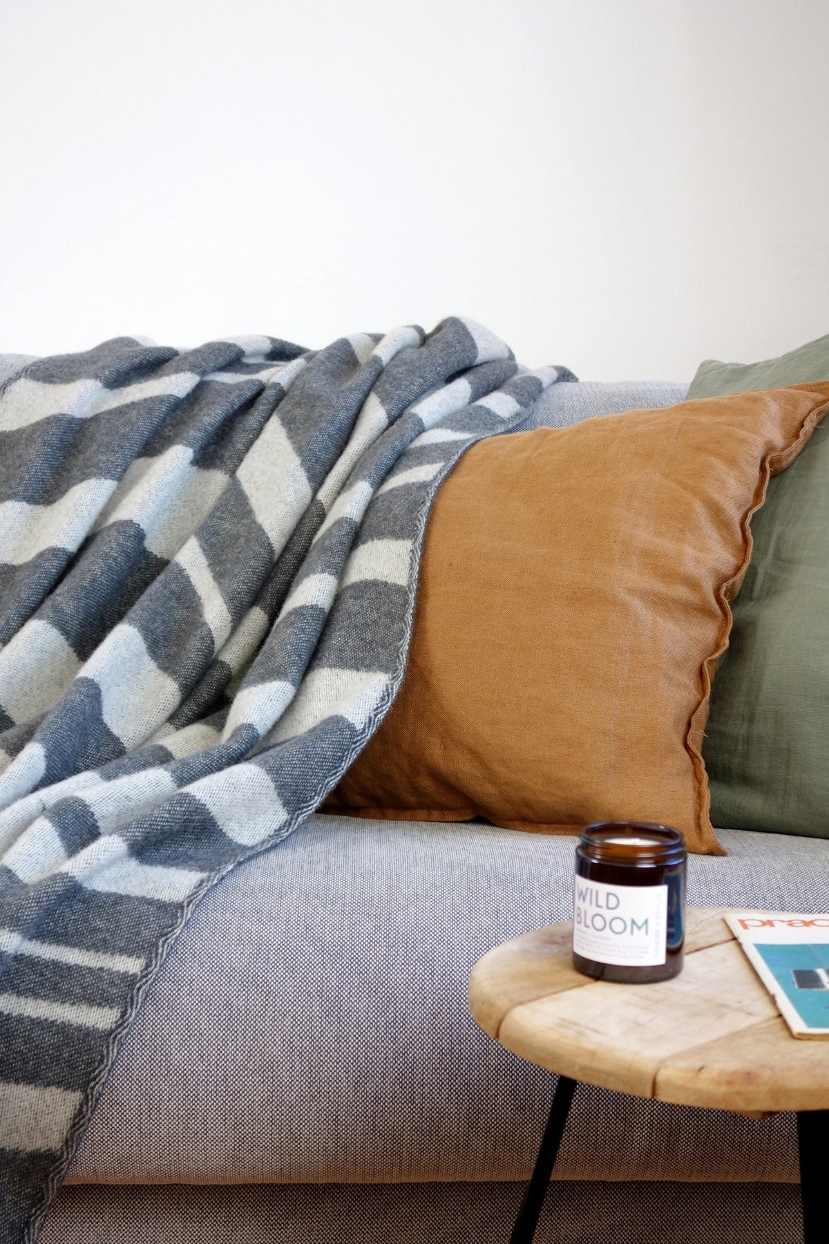 Wool Blanket - Bold Dark Granite