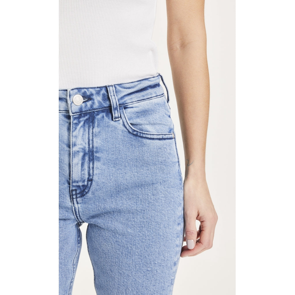 IRIS Mom Jeans - GOTS/Vegan -  Light Blue