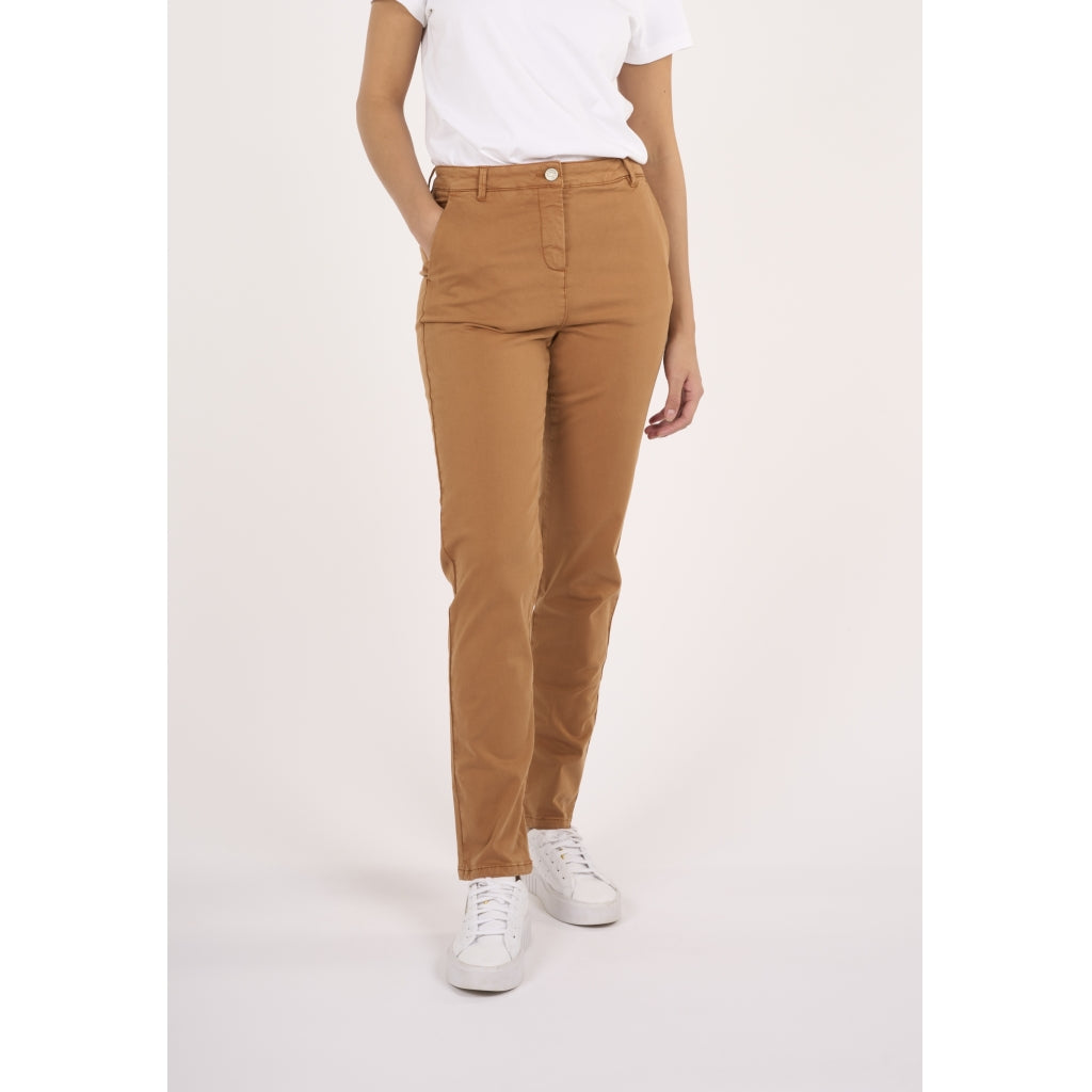 ALMA Slim Twill Chino - GOTS/Vegan - Brown Sugar
