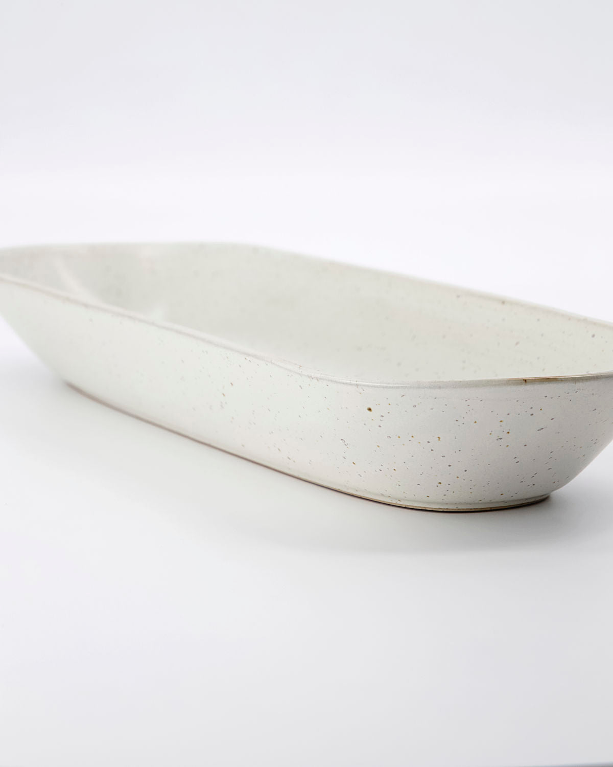 Pion Serving Dish - Grey/White