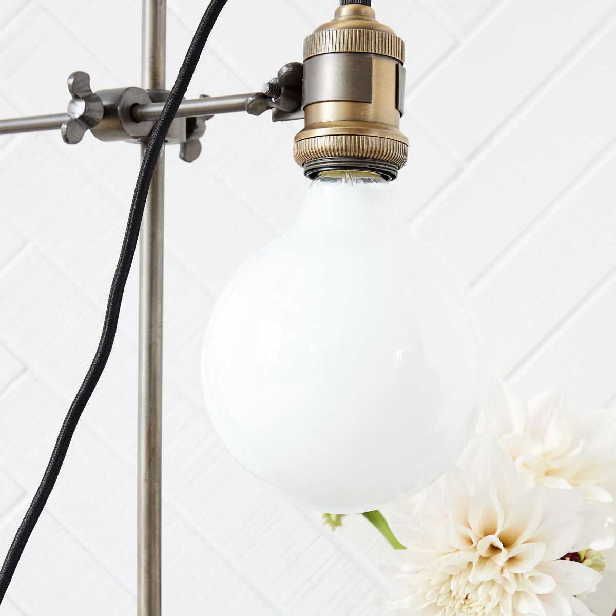 WHITE  DECORATION LED bulb