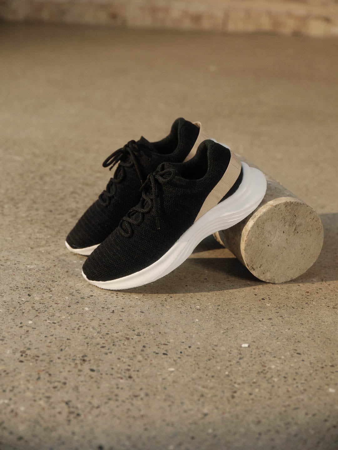 WOOL SNEAKERS - Black