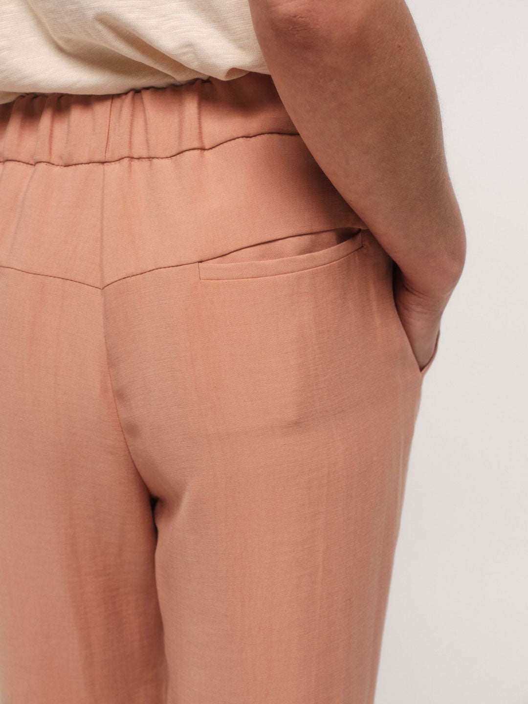 Pants with Elastic Waistband - Sandstorm