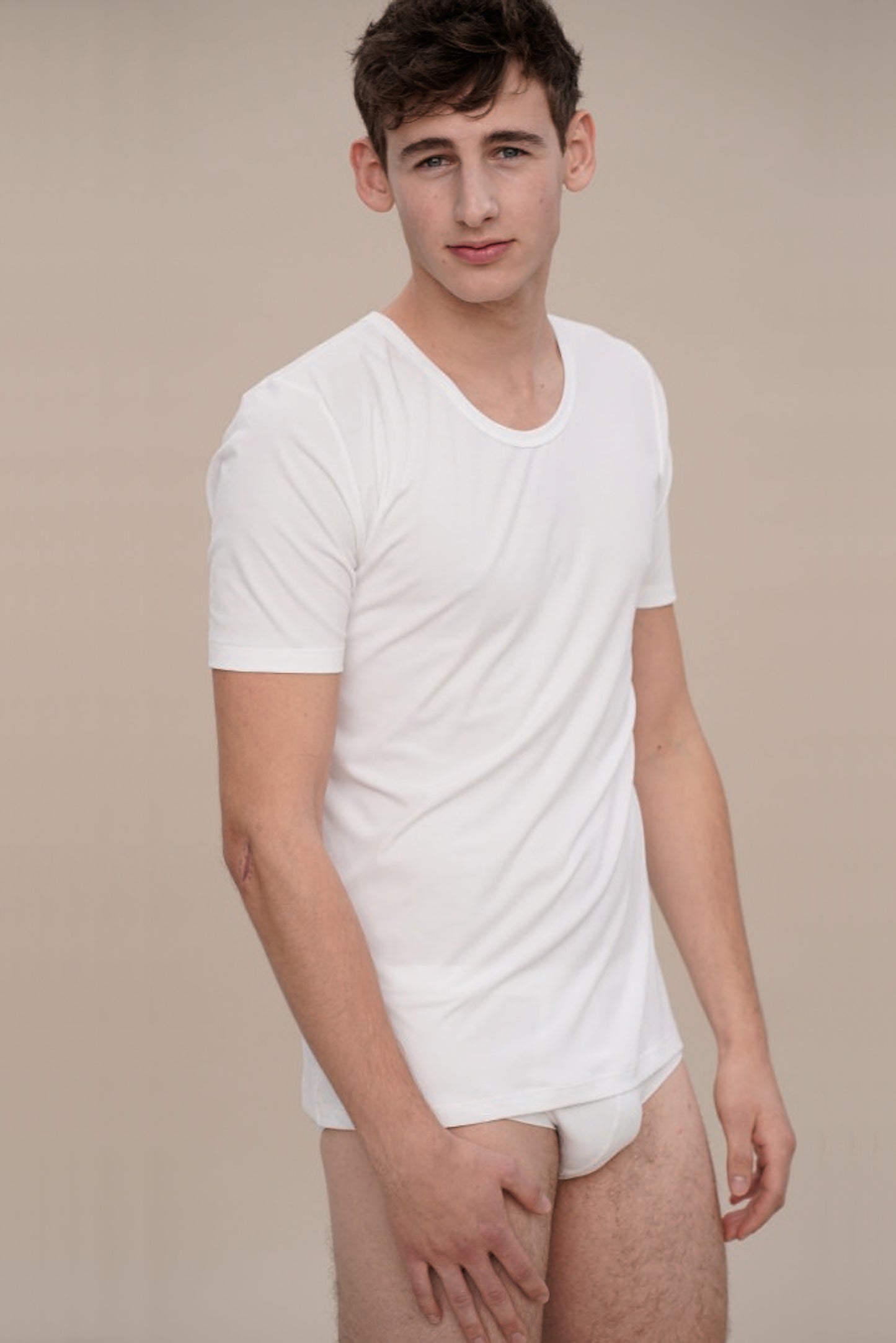 T-SHIRT - WHITE