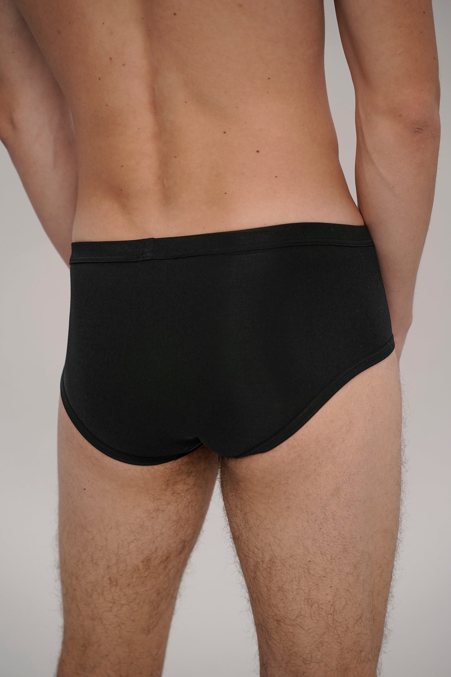 BRIEF - BLACK