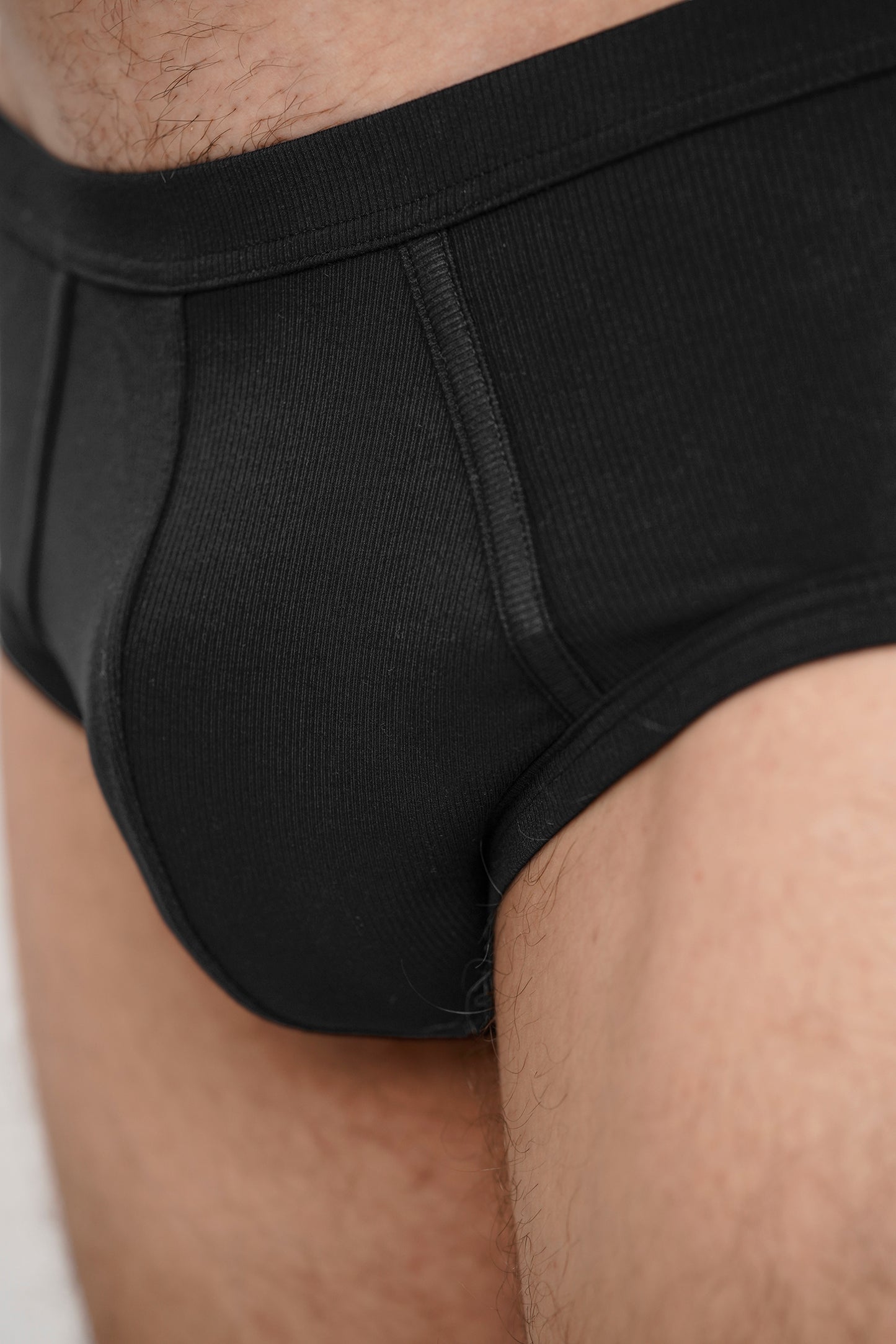 BRIEF - BLACK