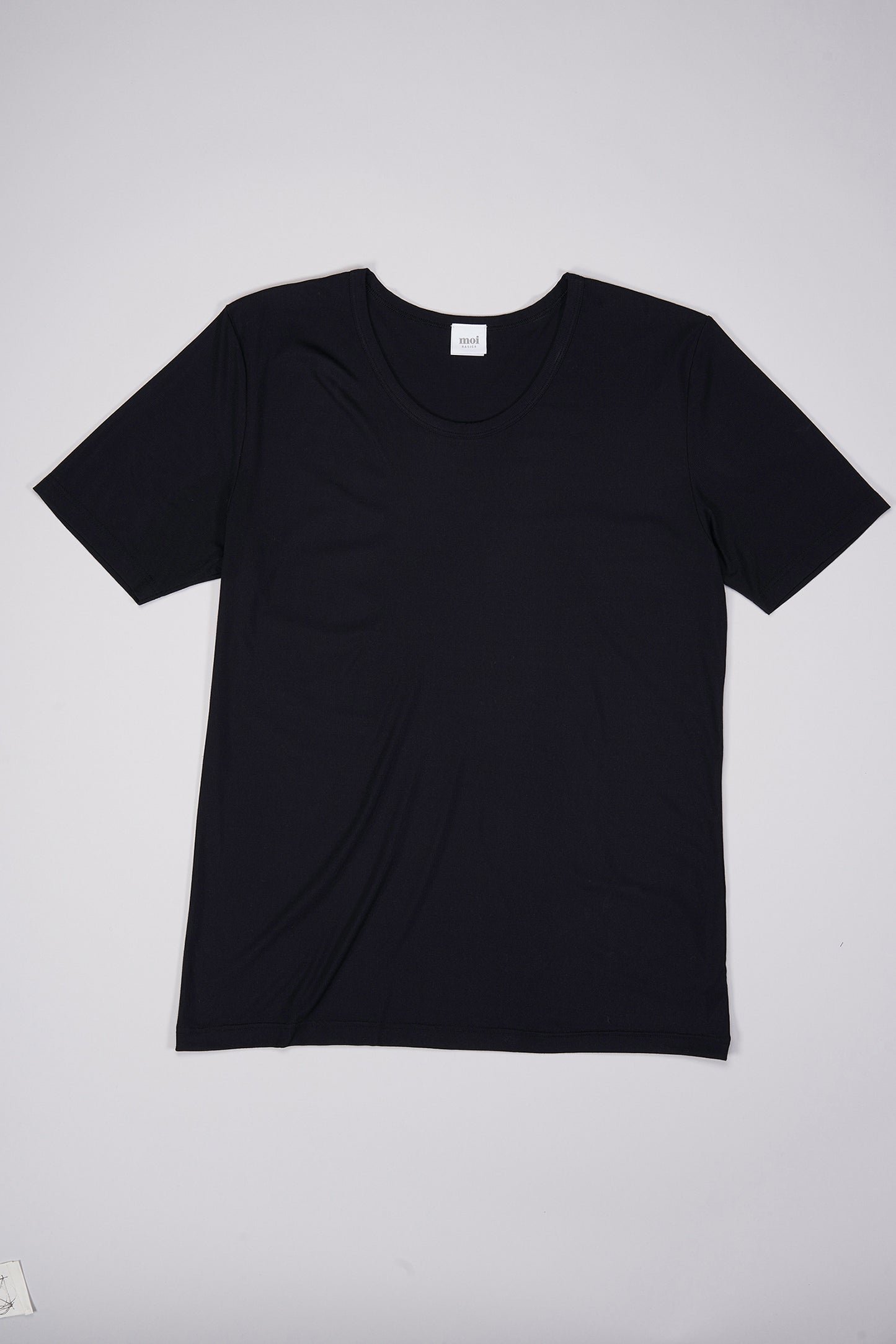 T-SHIRT - BLACK