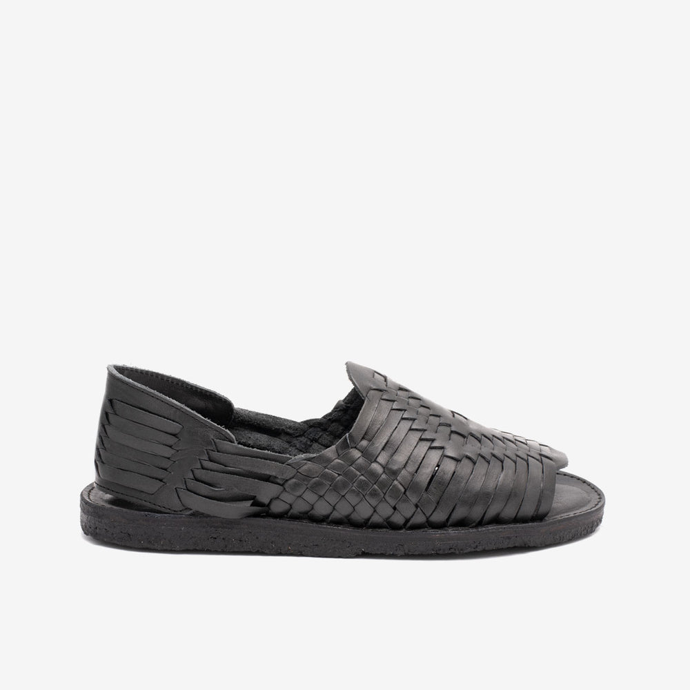 Itzel All Black - Crepe Sole