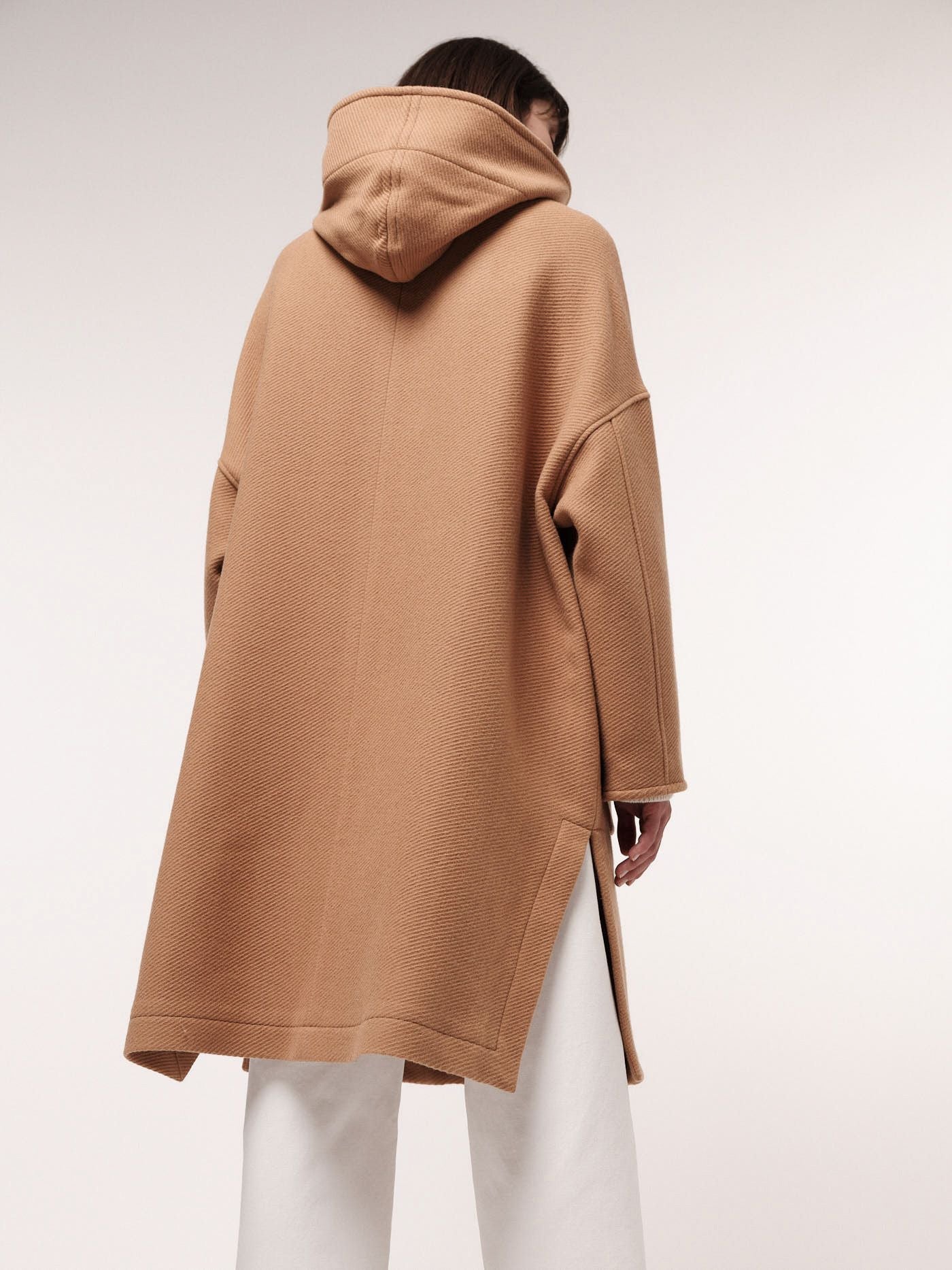 CAPE COAT - Cappucino