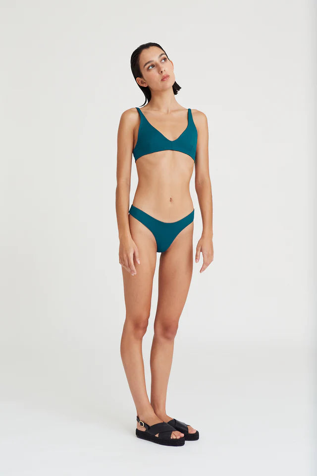 Crossed Sandal  - Total Black