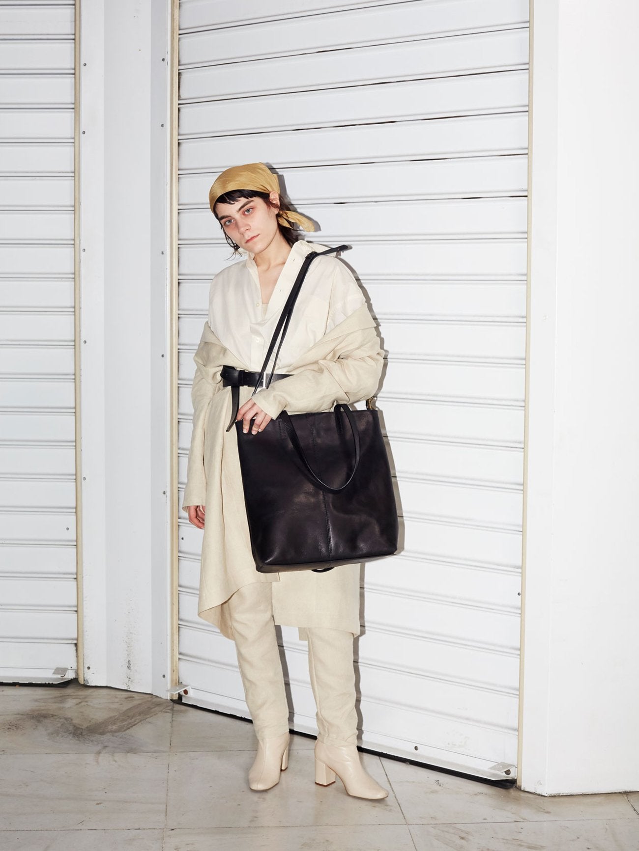 TB02 ZIP PLUS TOTE BAG - CROSS BODY BAG / BACKPACK  - BLACK