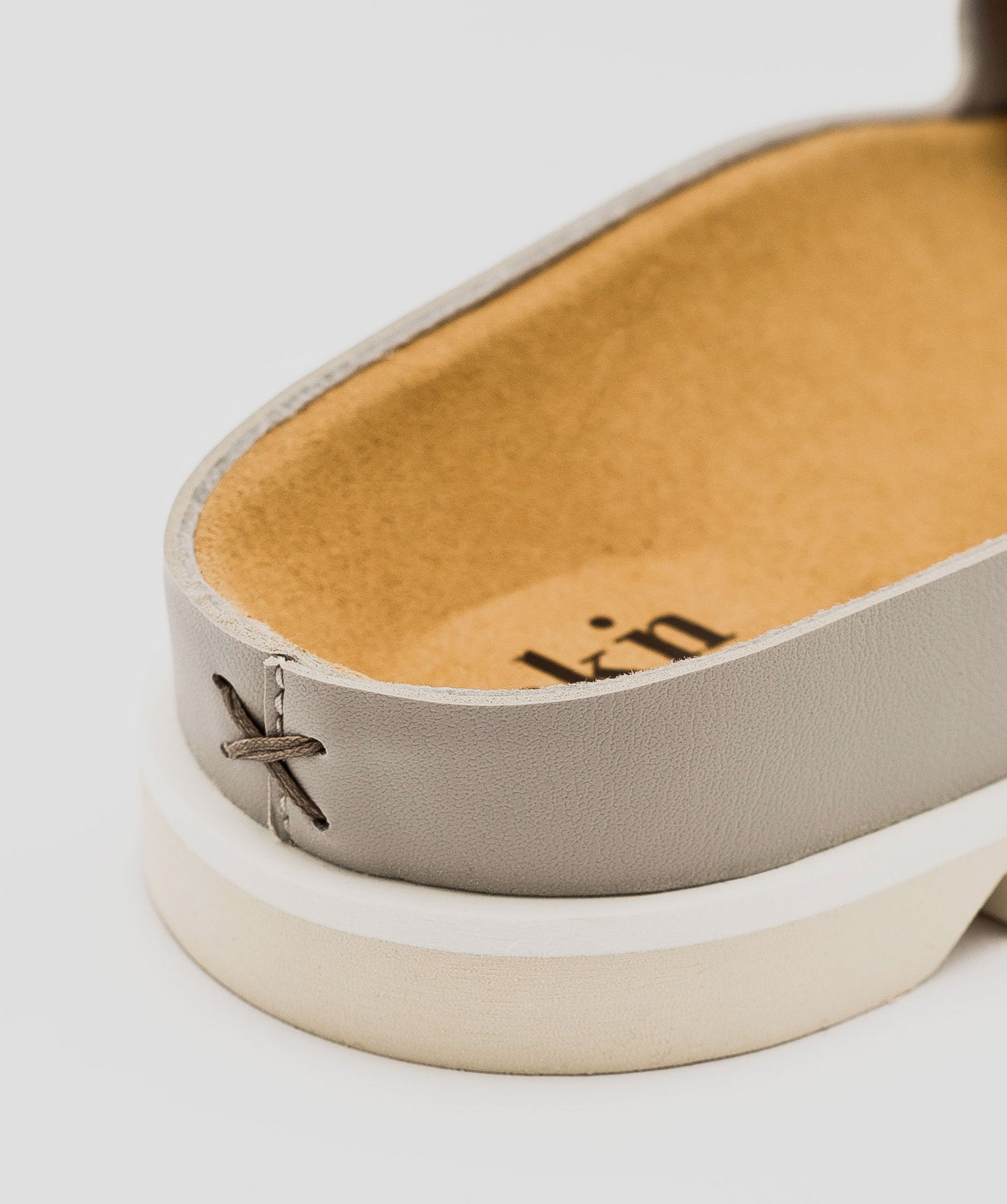 Palm Sandal – Grey Vegan