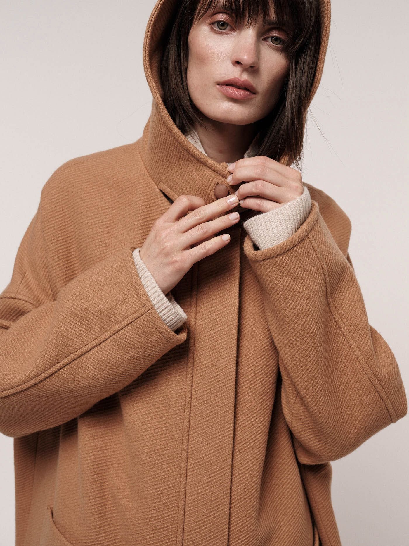 CAPE COAT - Cappucino