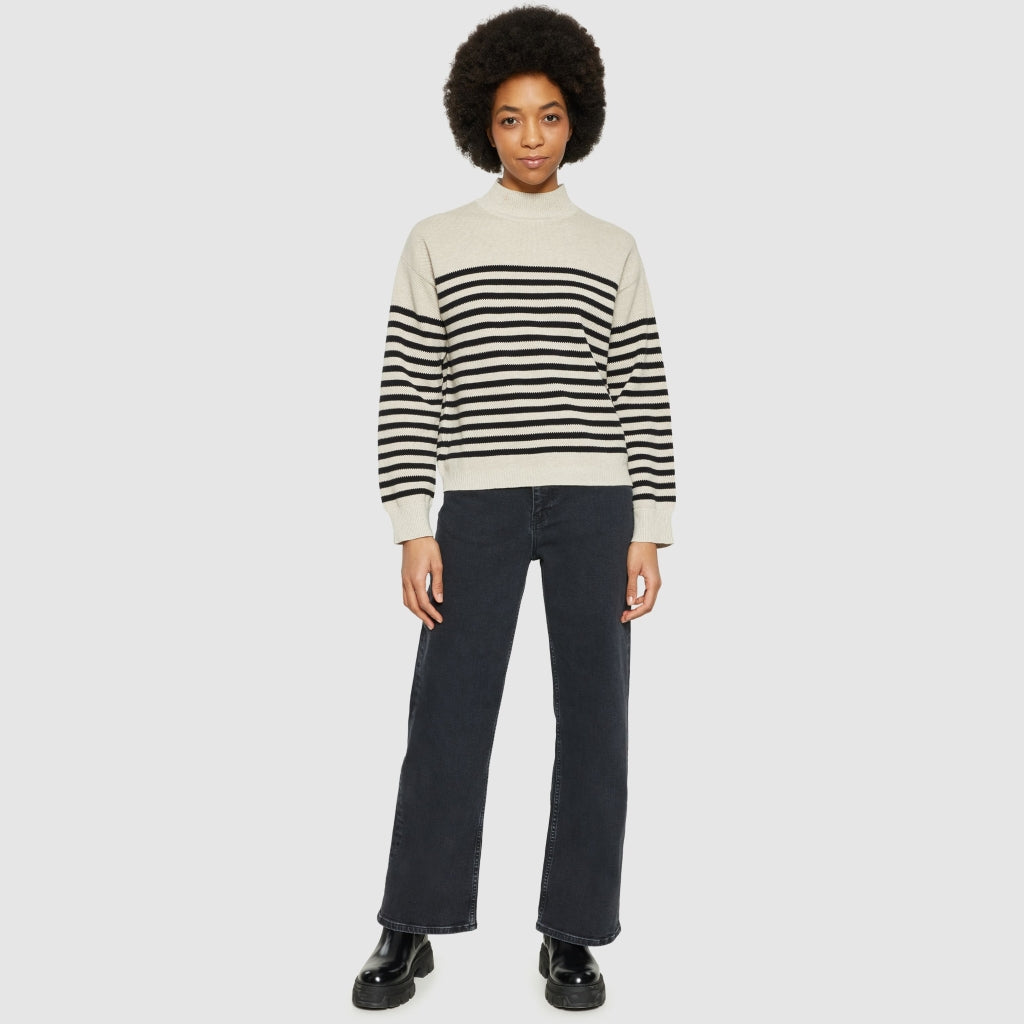 Cotton micro bubble stripe crew neck - Creme Stripe