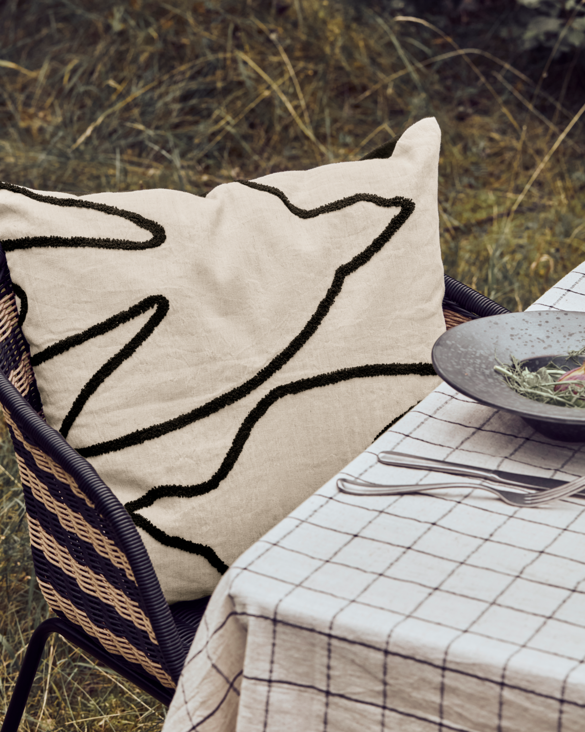 Cushion Cover - Fly - Black & Off-white