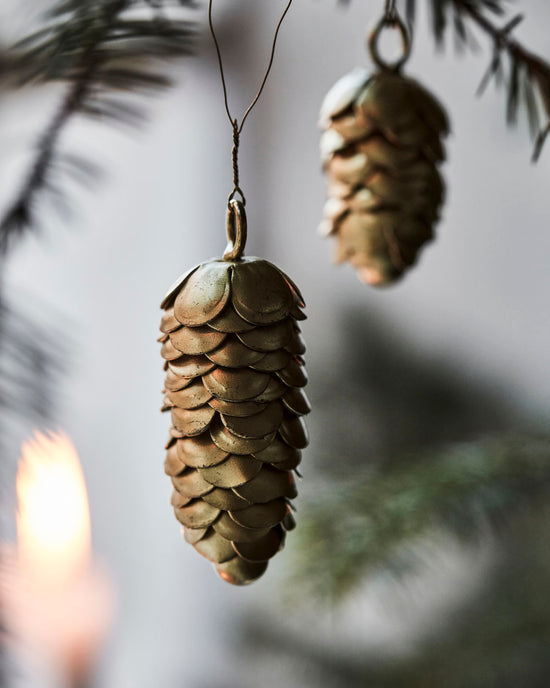 CONE Ornaments - Gold Coloured - Set of 2