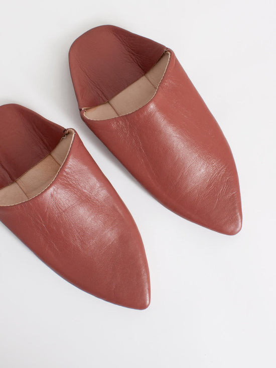 MOROCCAN PLAIN POINTED BABOUCHE SLIPPERS - TERRACOTTA