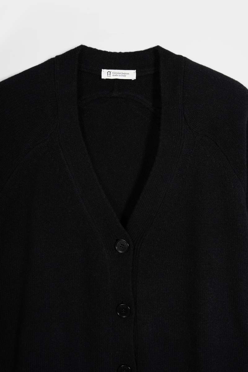 TOSCA - Women's Button Up Recycled Cashmere Cardigan - Black Ardesia
