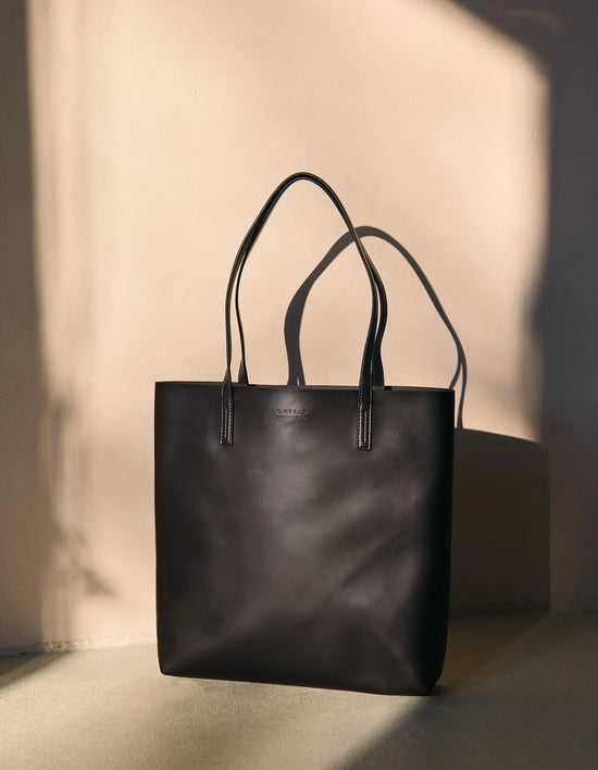 Large Georgia Vegan Uppeal™ - Black