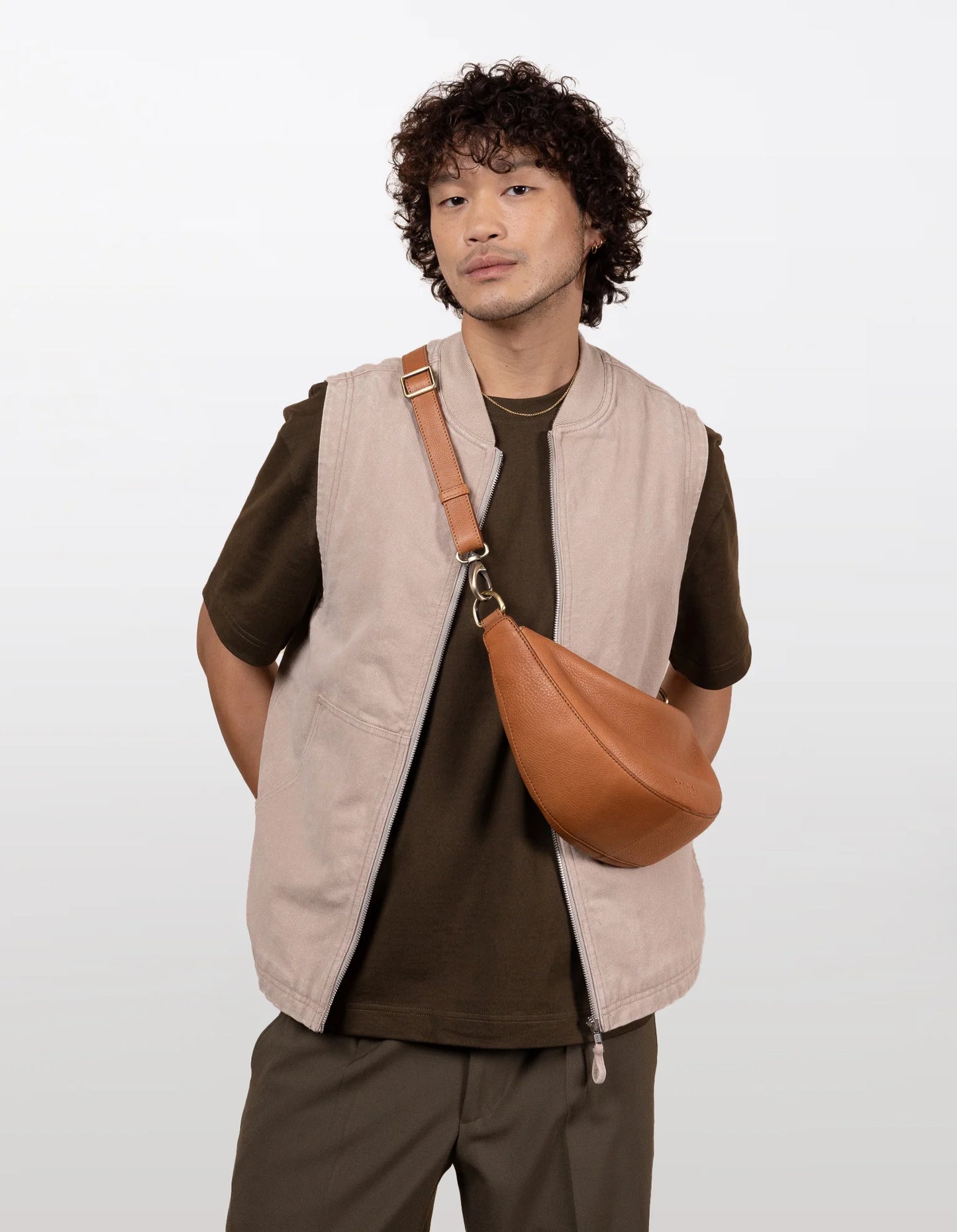 Leo Midi - Wild Oak Soft Grain Leather